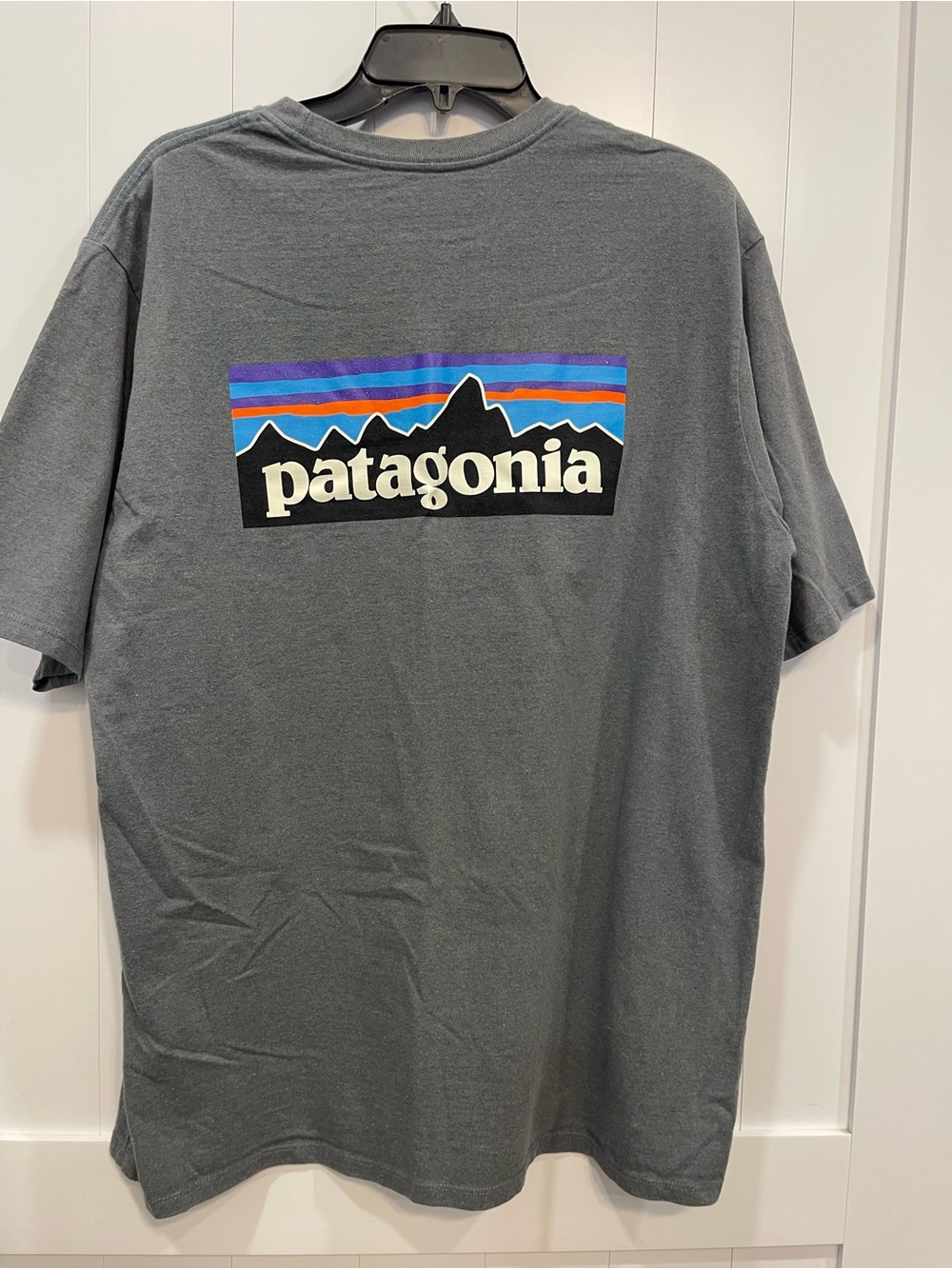 Patagonia Short-Sleeve Logo Tee — Charcoal with Multicolor Logo XL